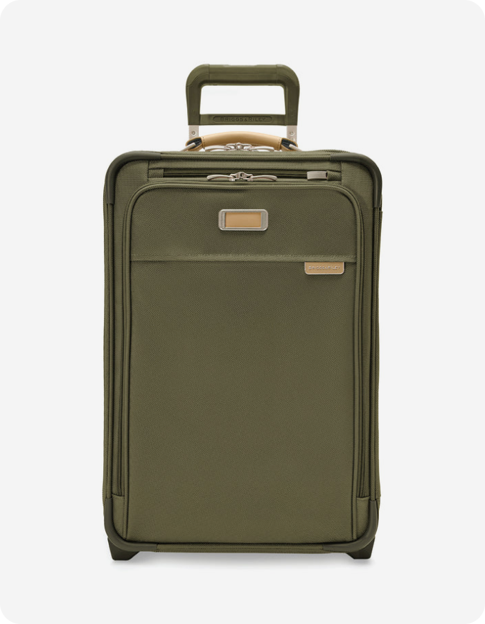 Essential 22" 2-Wheel Expandable